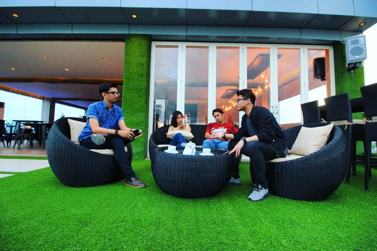 Palmy Exclusive Hotel Tanjung Redep Exterior photo